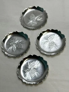 4 Posavasos de Aluminio Vintage - Cenicero Barware Uso Piñas/Diseño de Uvas - Imagen 1 de 10