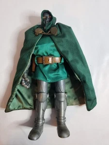 Figura Dr. Doom Famosa Cubierta Marvel Fantastic 4 Toy Biz 1998 - Imagen 1 de 6