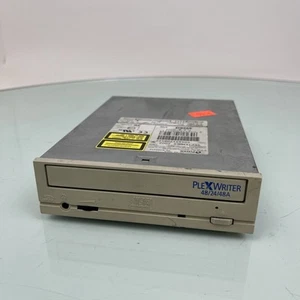 Plextor PlexWriter PX-W4824TA IDE 5.25" Internal Vintage Retro Beige CD-RW Drive - Afbeelding 1 van 7