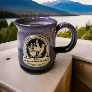 ​Taza de cerámica Deneen The Chocolate Chicken Egg Harbor Fish Creek WI púrpura  - Imagen 1 de 17