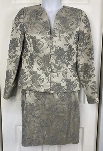 Carmen Marc Valvo Womens Blazer Jacket Skirt Suit Size 12 Silver Floral Beaded - Picture 1 of 10