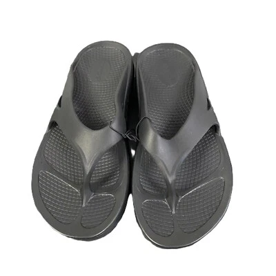 OOFOS flip flops Sandal Lightweight Recovery Footwear, Reduces Stress-Unisex - Image 1 of 3