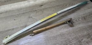FORD CORTINA MK2 4 TÜRIGER BEIFAHRER FENSTER GLASFÜHRUNG PAAR SEHR GUT - Bild 1 von 6