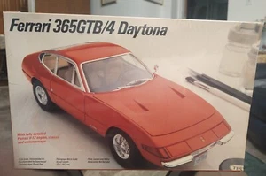 Ferrari 365GTB / 4 Daytona Testors - Fully Detailed 1:24 - Unopened - Picture 1 of 6