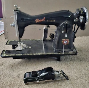 Royal Deluxe Modell QBB Nähmaschine 1952 Made in Japan Vintage schwarz - Bild 1 von 5