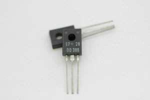 BD380 TRANSISTOR NOS (New Old Stock) 1 Stück. C528BU7F110716 - Bild 1 von 1