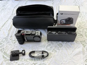 DJI Action 5 Pro With 3 Batteries And Case Plus Cage And Hand Grip - Picture 1 of 6