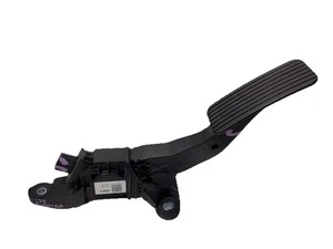 2023-2025 HYUNDAI ELANTRA GAS PEDAL THROTTLE ACCELERATOR TRAVEL SENSOR OEM - Picture 1 of 9