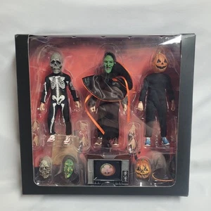 NECA Halloween III: Season Of The Witch 3-Figure Set Pumpkin Skeleton Shamrock  - Foto 1 di 4