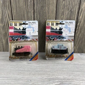Vintage Pull n Go Die-Cast Locomotive Mini Toy Train - Pull back Die Cast Metal - Picture 1 of 15