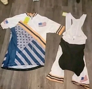 New Cycling Clothing Jersey Bib Shorts Set Comfortable Breathable Road Bike L - Picture 1 of 7