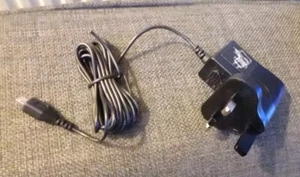 Plantronics Headphones Power Supply Micro USB UK 3-pin Plug P/N 38731-02 - Picture 1 of 3