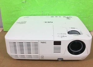NEC NP-V260X HDMI LCD Projector 255 HOURS (TESTED) NO REMOTE - Picture 1 of 7