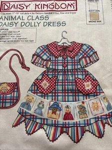 Daisy Kingdom ~ Animal Class Daisy Dolly Kleid ~ 17”-19” Puppe ~ bereits zum Nähen geschnitten - Bild 1 von 3