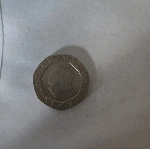 2007 Great Britain Elizabeth II 20 Pence Coin Gold Plated Capsuled Coin in Card - Picture 1 of 2