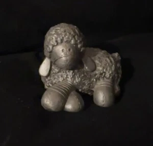 Vintage pewter sheep figurine 1.5” - Picture 1 of 1