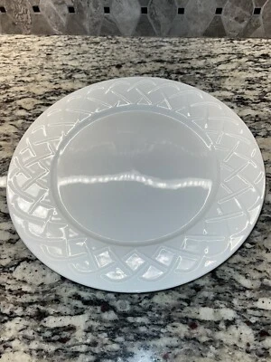 Picnic by Oneida Chop Plate Round Platter 12" White Lattice - Image 1 of 4