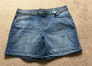 BRAND NEW TU BRAND BLUE DENIM SHORTS SIZE 16 - Picture 1 of 5