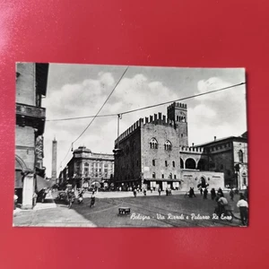 BOLOGNA VIA RIZZOLI E PALAZZO RE ENZO - CARTOLINA BIANCO E NERO VIAGGIATA - Picture 1 of 2