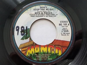 BITS & PIECES - Don't Stop The Music 1981 REGGAE DISCO 7" Mango Records NM- - Imagen 1 de 2