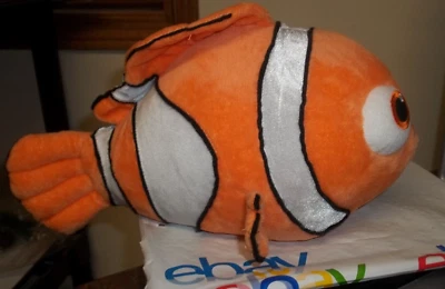 PIXAR DISNEY FIND NEMO PELUCHE 11X7" Foto 1 de 3
