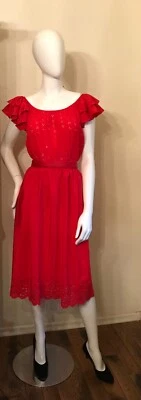 1970’s - 80’s OSCAR DE LA RENTA Conjunto de Vestido Campesino Rojo Seda Ojales Talla 4 Nuevo con Etiquetas Foto 1 de 4