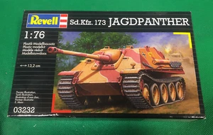 Kit de tanque con diorama Revell (Ex Matchbox) 1:76 alemán Sd.Kfz 173 JAGDPANTHER - Imagen 1 de 1