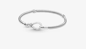 Pandora 590792C00-19 Bracciale Moments Chiusura a Nodo Infinito Argento tg 19 - Foto 1 di 1