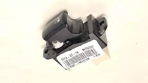 93580-4H000 Fensterheber Schalter vorne rechts Hyundai H1 TQ I800 Bj. 2007-2018 - Bild 1 von 2
