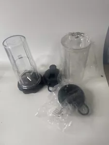 TWO nutribullet replacement cups, 32 Ounce cups, Plus blade and 2 Lids - Picture 1 of 10
