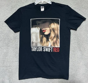 Taylor Swift Shirt Red Tour 2013 Konzert Gr. M Gildan Black Band selten - Bild 1 von 7