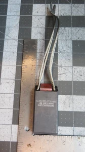 Helwig 10-751532-772-1-03 Carbon Brush 3/4" x 1.5" x 3.25" Split W/Pad 101408348 - Picture 1 of 7