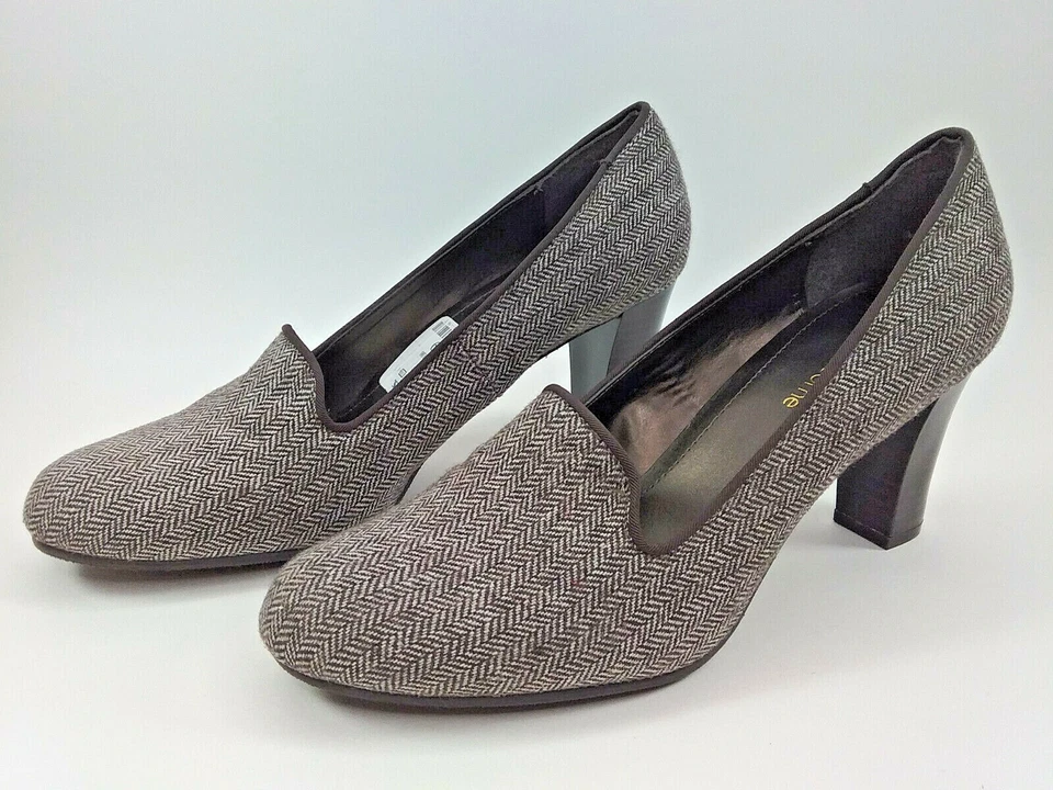  Liz Claiborne JOANNE 3 1/4" Tacón Marrón Espiga 8 1/2 Med 8.5 En muy buena condición / Excelente Foto 1 de 4