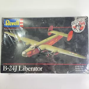 Vintage Revell B-24J Liberator 1/144 #1048 kit modellino aereo plastica NUOVO SIGILLATO - Foto 1 di 8
