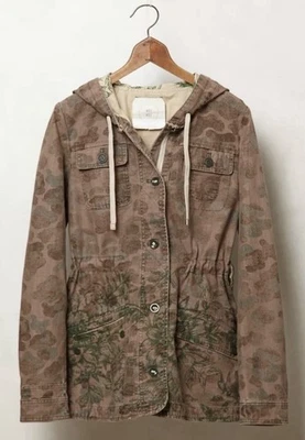 Casaco de lona ANTHROPOLOGIE Hei Hei floral fadiga camuflado com capuz tamanho XS - Imagem 1 de 4