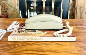 AT&T trimline 210 telefon z 13-numerową pamięcią / Tan Szary Trimline Phone - Zdjęcie 1 z 8