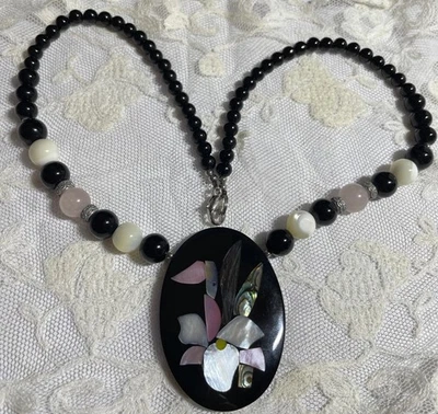 Collar Negro Cuentas 18" Madreperla Abulón Concha Incrustación Colgante Gar1-79 Foto 1 de 4