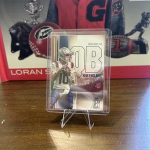2025 Topps Signature Drake Maye Rookie marrone e blu - Foto 1 di 2