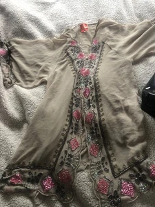 Beachwear Kaftan von River Island, schöne Pailletten Details, schwere Haptik, edel - Bild 1 von 6