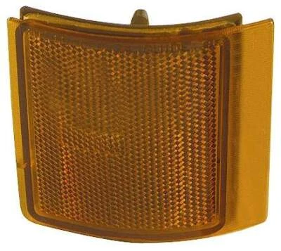 Side Marker Light LH/Drive Lower Fits Chevrolet Tahoe GMC Yukon - Image 1 of 2
