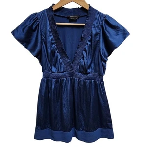 BCBGMAXAZRIA Top Donna S Blu Misto Seta Tuffo Scollo V Svolazzante Slv Shirred - Foto 1 di 10