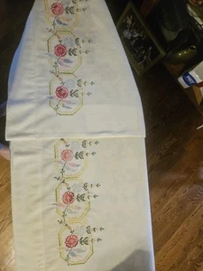 Set of 2 Vintage Cross Stitch Embroidery Pillowcases Pink Floral Standard Size - Picture 1 of 3