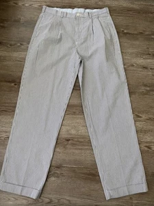Brooks Brothers Seersucker pantaloni plissettati uomo 36x32 gessato polsini dritti - Foto 1 di 15