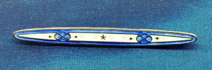 Art Deco Guilloche emaillierte Stabnadel 2,5 cm lang weiß, blau & grün Verschluss - Bild 1 von 5