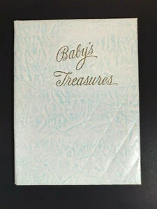 Vintage 1942 Baby's Treasures Early Days Book - Bild 1 von 12
