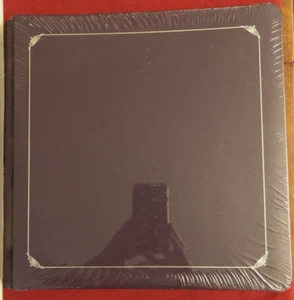 Creative Memories 12X12 PLUM Purple with Silver Border Cloth Scrapbook Album - Picture 1 of 5