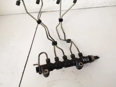 Volvo S40 2006 Fuel injector rail (injectors)(Fuel distributor) 96 #1641822-69 — 第 1/4 张图片