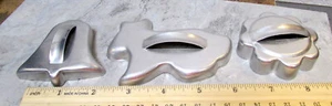 vintage Cookie Cutter Metal Bell, Bunny rabbit, sun shapes, fun collectibles - Picture 1 of 3