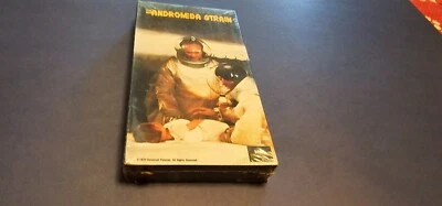THE ANDROMEDA STRAIN (1970) VHS, 1990 MCA Universal, FACTORY SEALED, BRAND NEW - Image 1 of 4