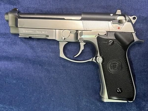 GEN 2 WE TECH M9 SEMI/FULL AUTO - Picture 1 of 4
